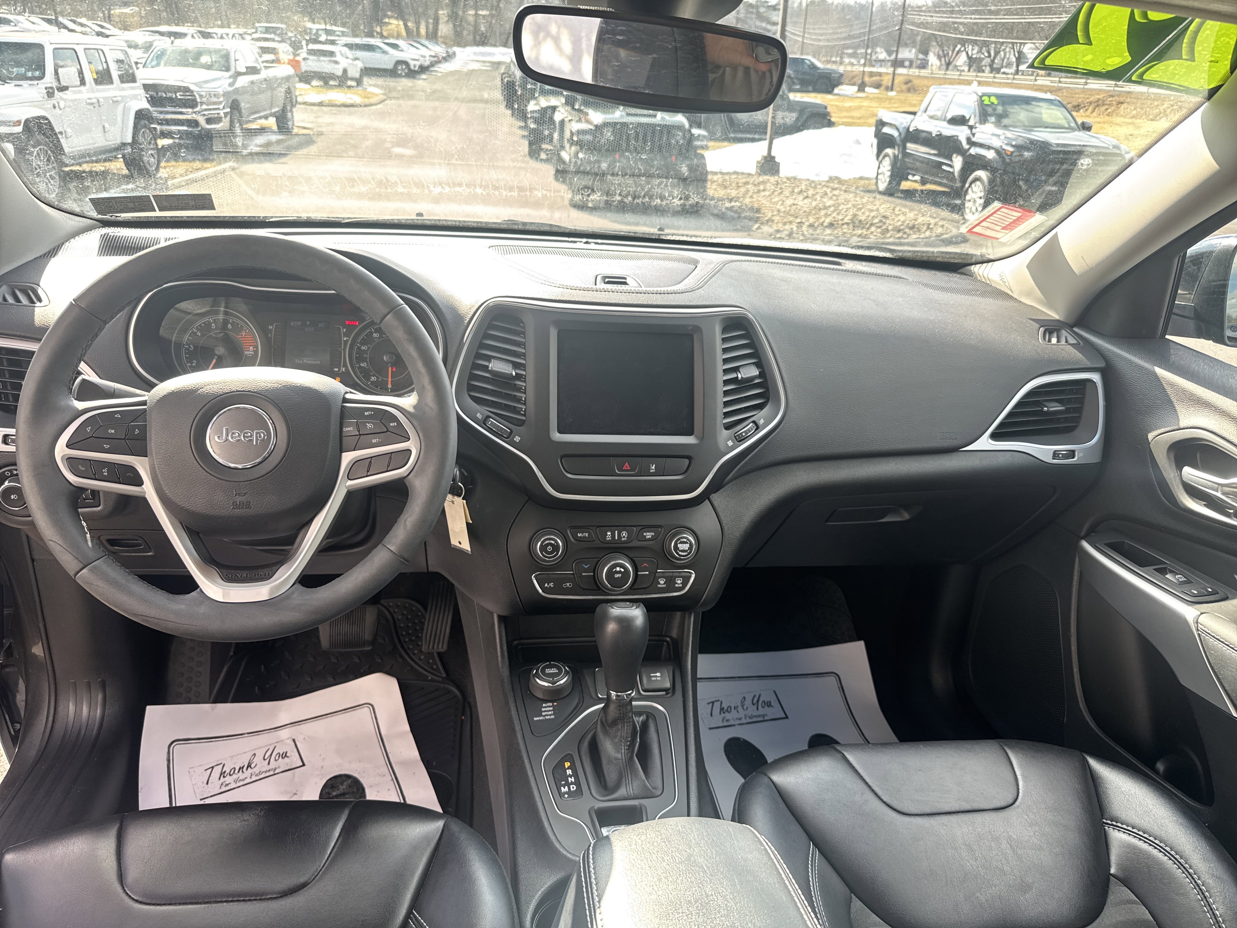 Used 2022 Jeep Cherokee Latitude w/ Sun & Sound Group AWD/4WD image 14