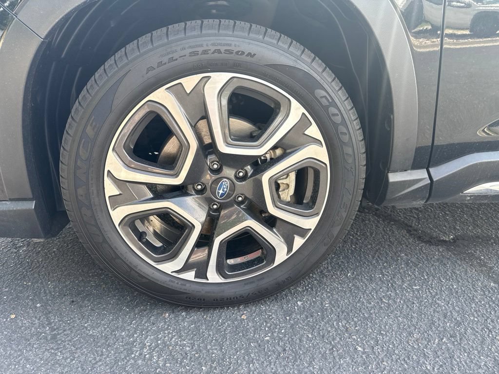 Used 2023 Subaru Ascent Limited AWD/4WD image 9