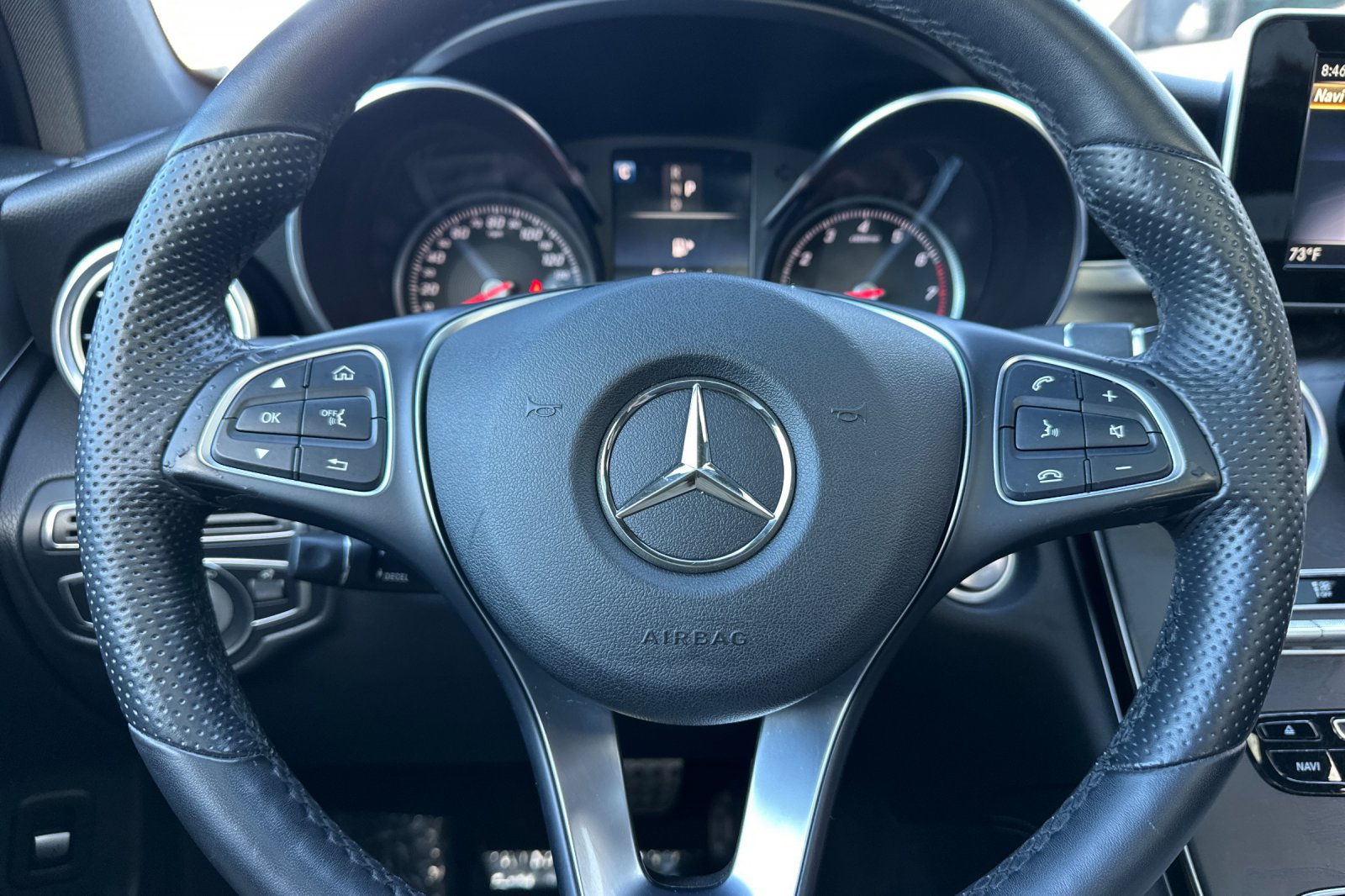 Used 2019 Mercedes-Benz GLC 300 4MATIC image 23