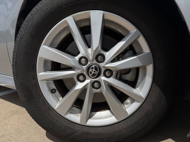 Certified 2025 Toyota Camry LE image 10