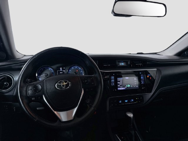 Used 2018 Toyota Corolla SE FWD image 16