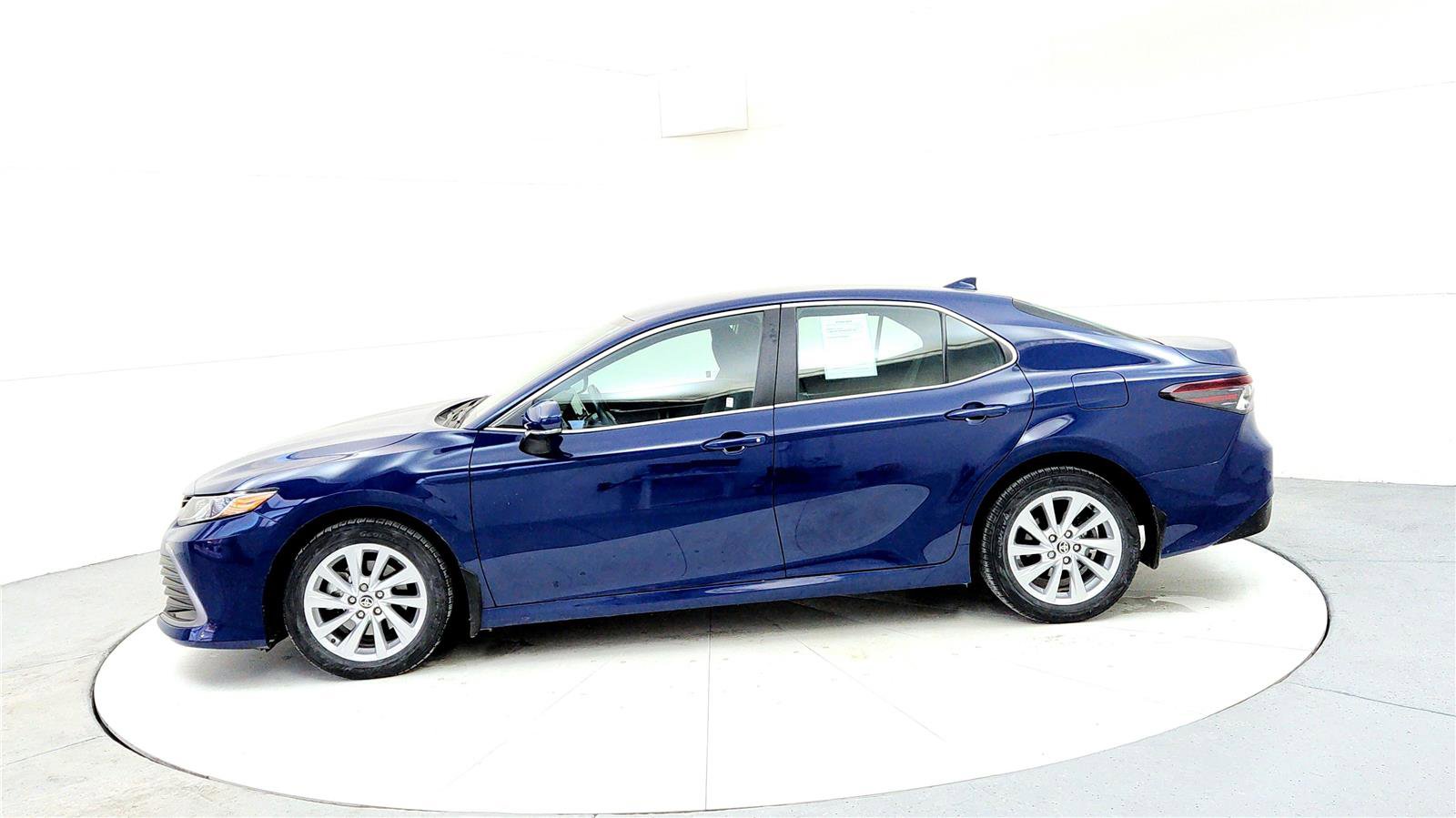 Certified 2023 Toyota Camry LE image 3