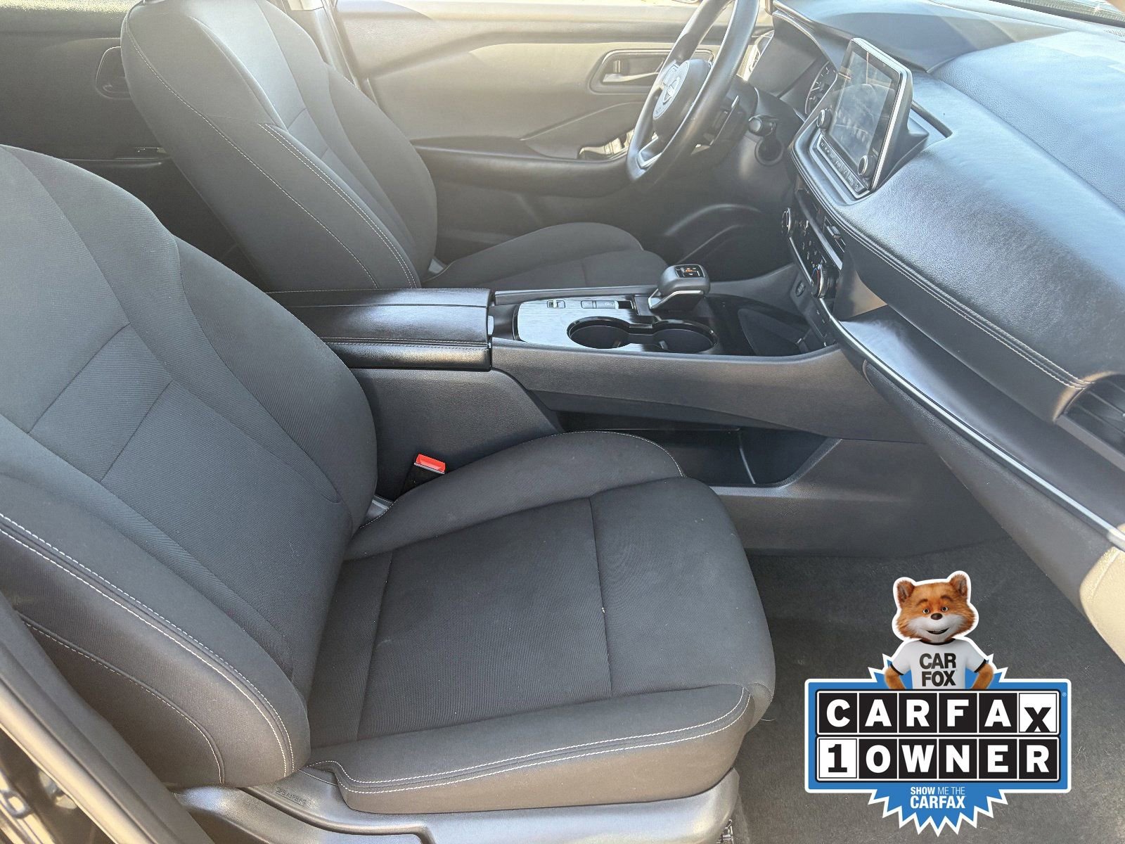 Used 2024 Nissan Rogue S image 12