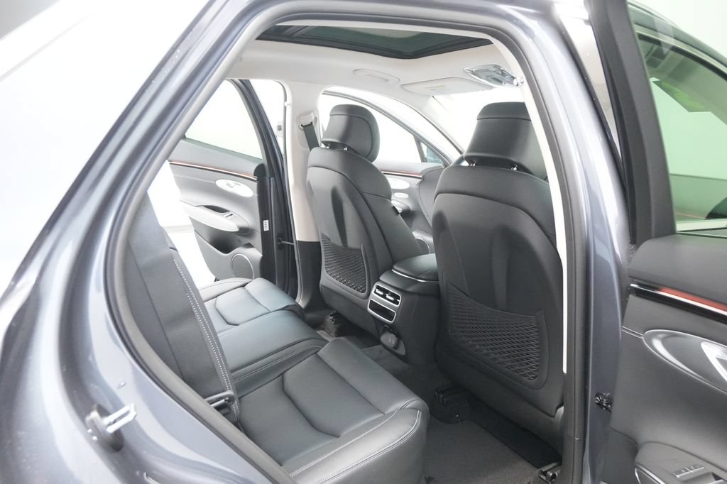 New 2026 Genesis GV70 2.5T Select AWD/4WD image 30