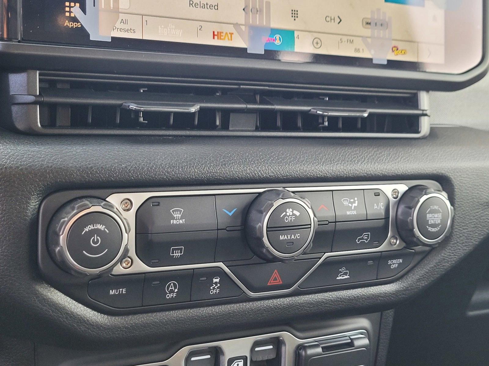 New 2026 Jeep Wrangler Sport image 15