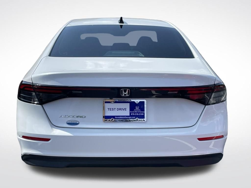Certified 2025 Honda Accord SE image 5
