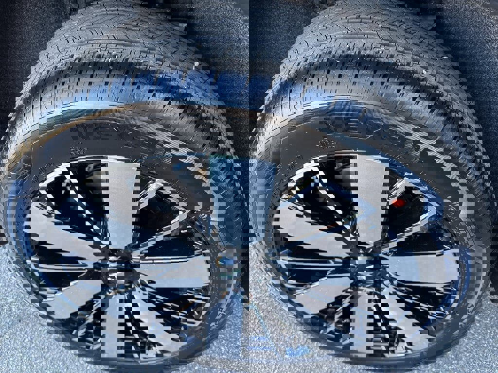 New 2025 Mitsubishi Outlander SE image 12