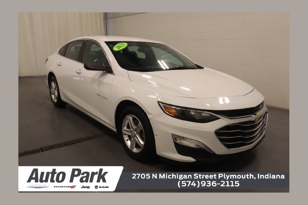 Used 2023 Chevrolet Malibu LS FWD image 1
