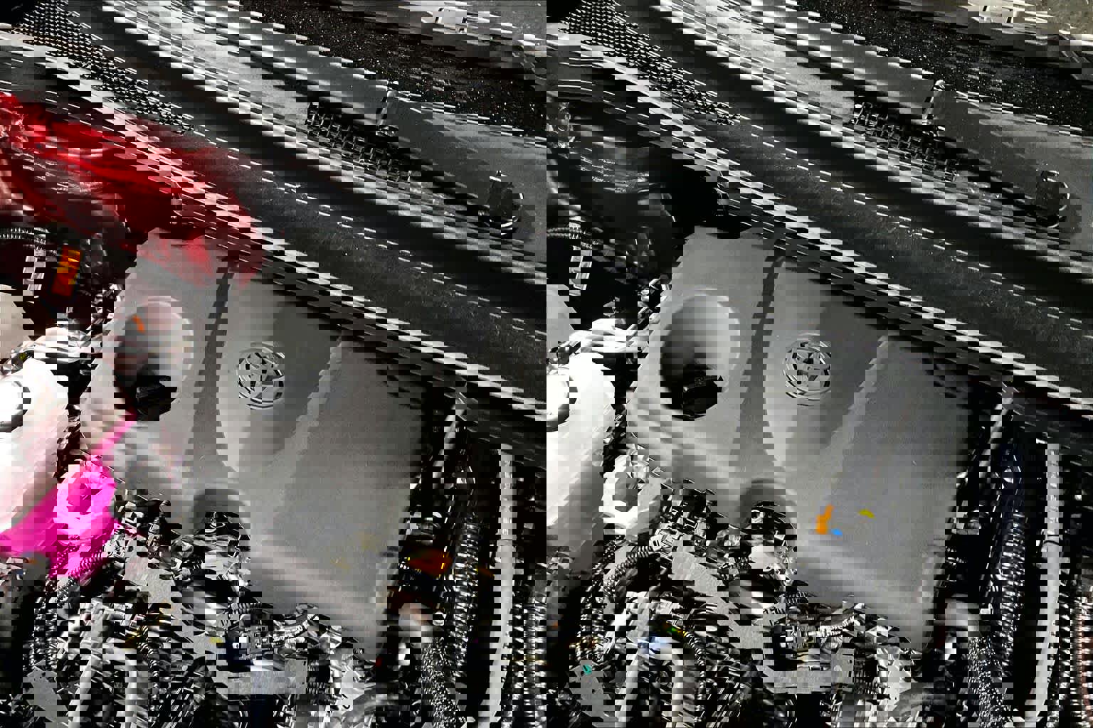 New 2025 Toyota Sienna Platinum image 17