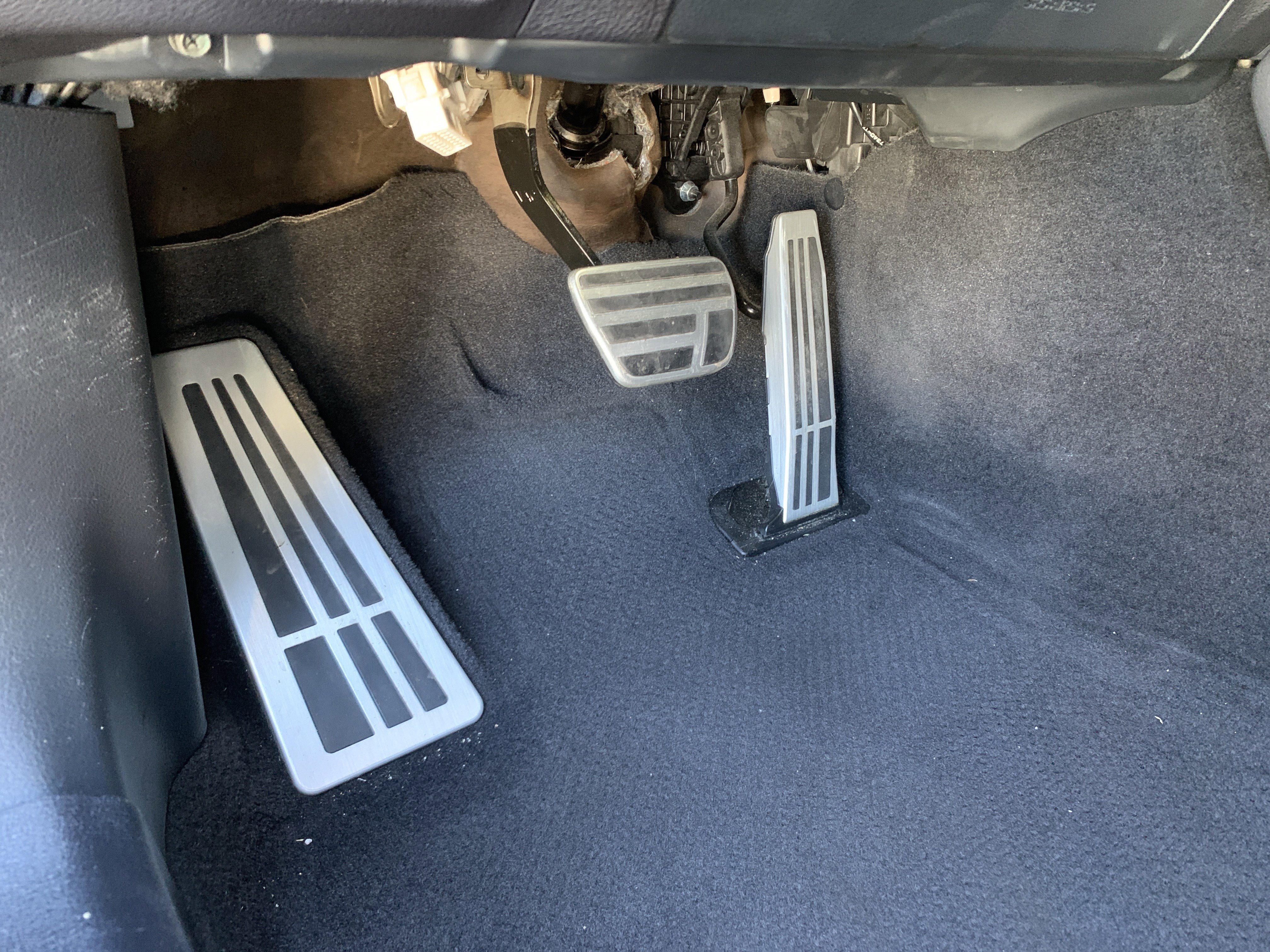 Certified 2022 Lexus ES 350 F Sport w/ Accessory Package image 17