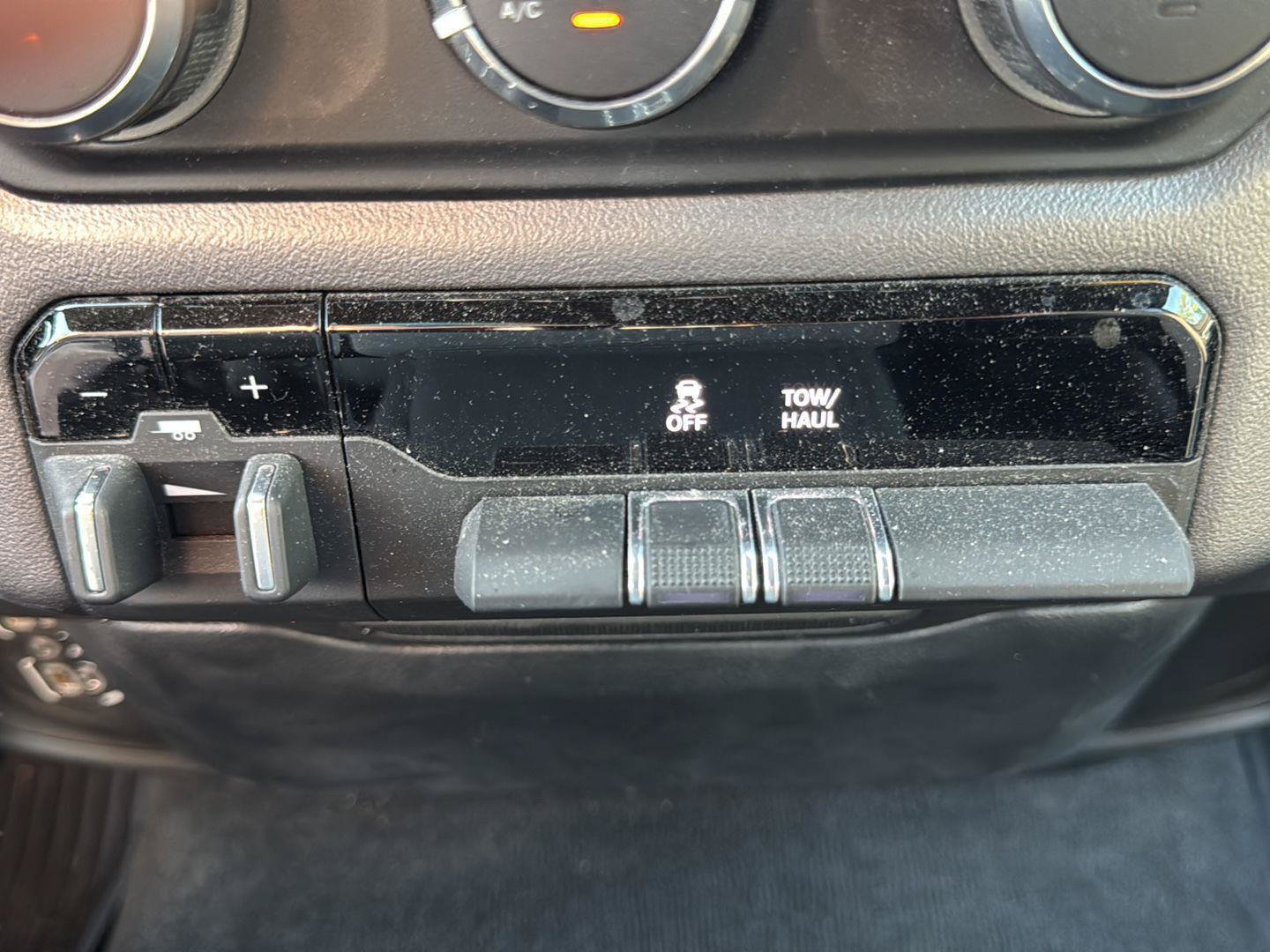 Used 2023 RAM 1500 Big Horn AWD/4WD image 16
