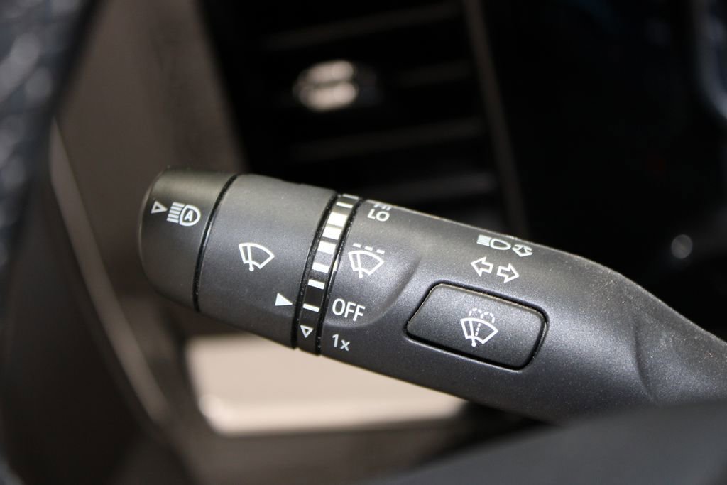 Used 2025 Chevrolet Silverado 2500 LT w/ All Star Edition image 36