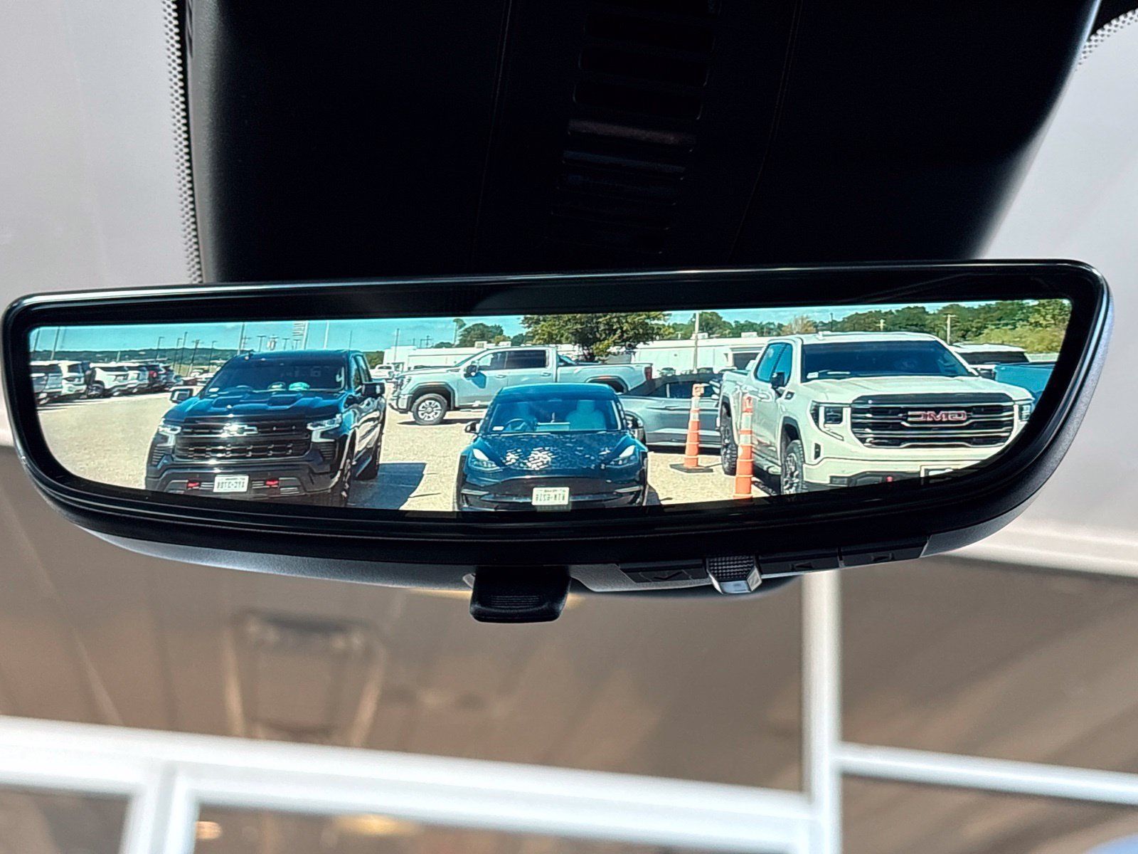 New 2027 Chevrolet Traverse RS AWD/4WD image 28