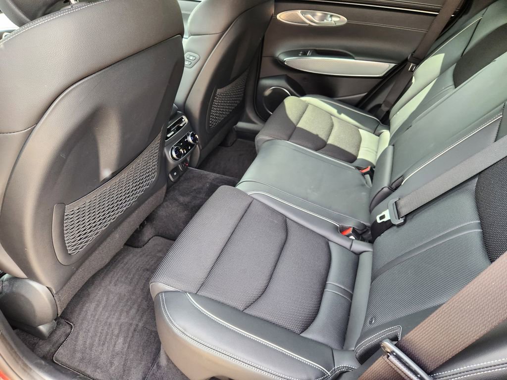 Used 2023 Genesis GV70 2.5T w/ Sport Prestige Package AWD/4WD image 28