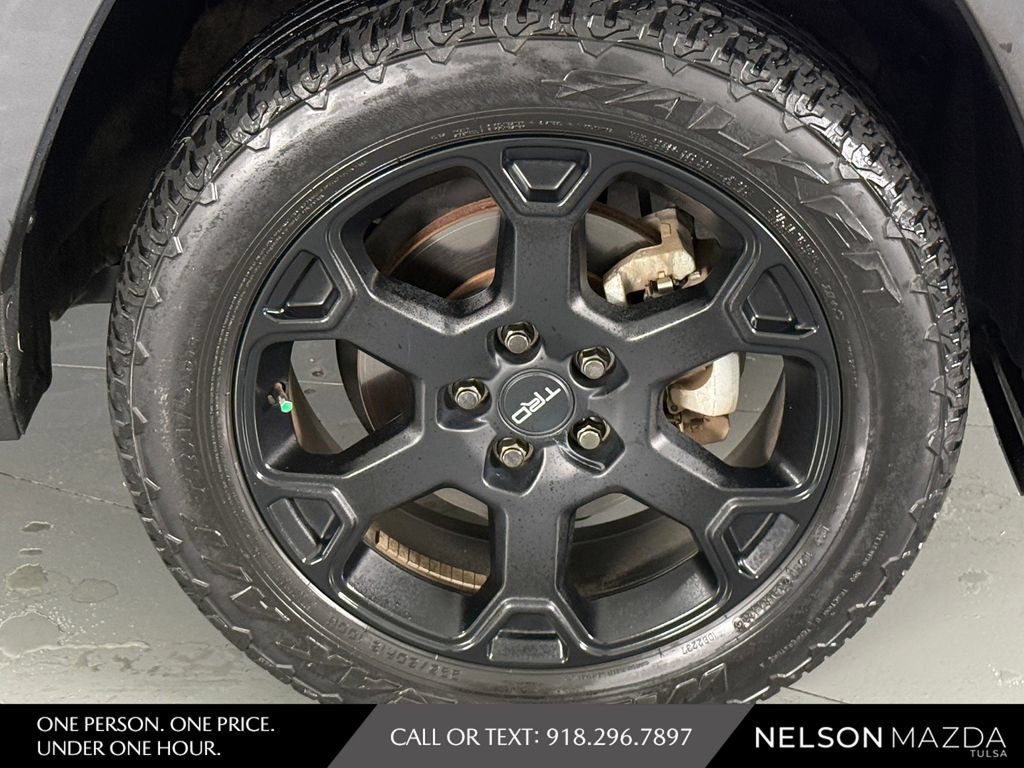 Used 2021 Toyota RAV4 TRD Off-Road AWD/4WD image 16