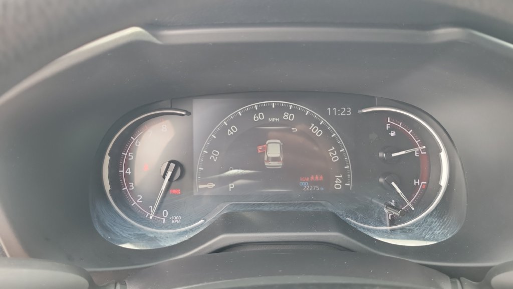 Used 2025 Toyota RAV4 LE FWD image 20