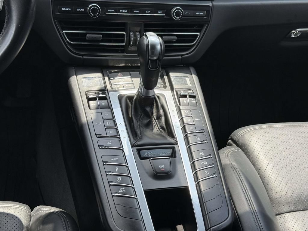 Used 2019 Porsche Macan S AWD/4WD image 19