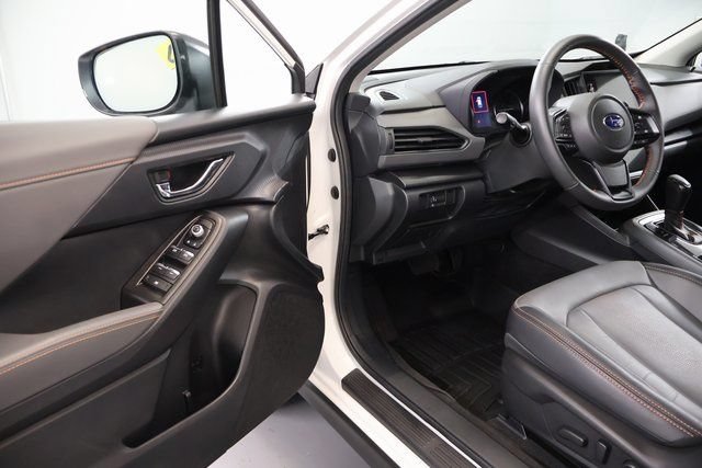 Certified 2025 Subaru Crosstrek 2.5i Limited w/ Crosstrek Mirror Package AWD/4WD image 9