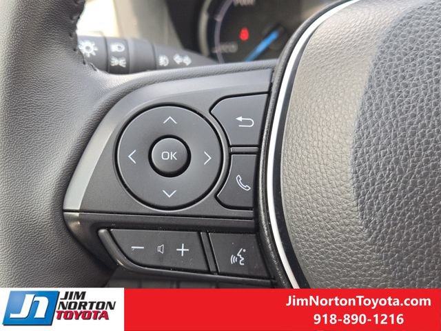 Used 2025 Toyota RAV4 XLE Premium AWD/4WD image 30