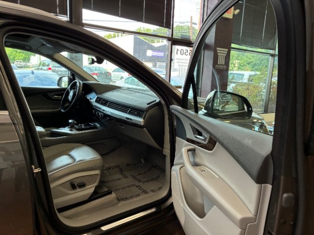 Used 2019 Audi Q7 2.0T Premium w/ Convenience Package AWD/4WD image 33