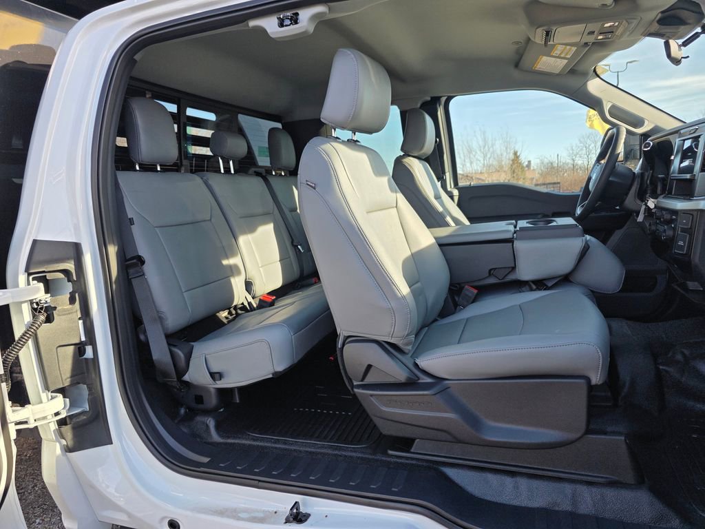 New 2025 Ford F350 XL w/ XL Chrome Package image 34