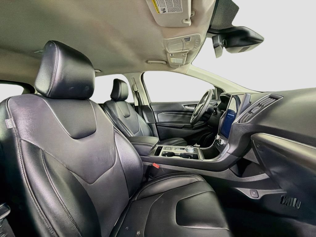 Used 2022 Ford Edge Titanium AWD/4WD image 30