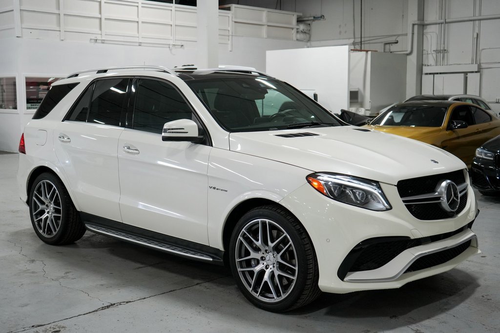 Used 2018 Mercedes-Benz GLE 63 AMG 4MATIC w/ Premium 3 Package image 8
