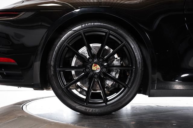 Used 2023 Porsche 911 Carrera RWD image 13