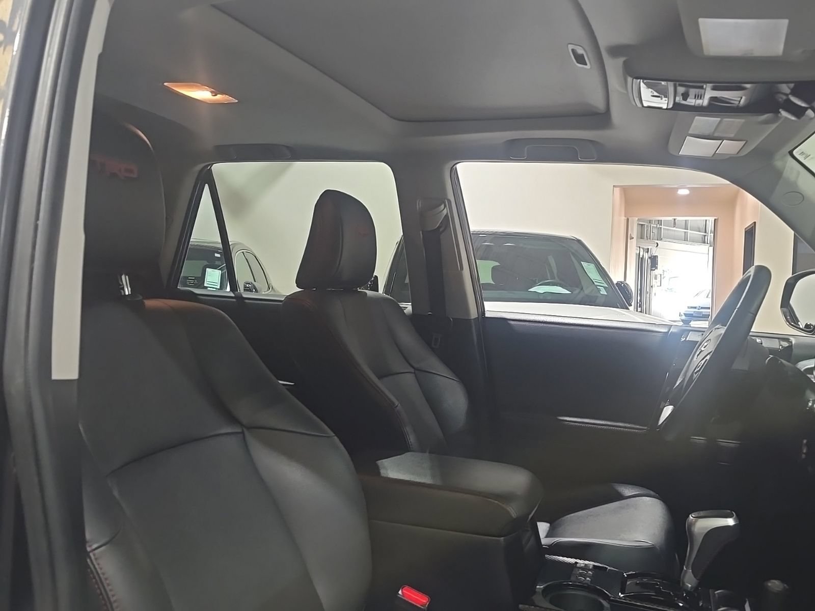 Used 2020 Toyota 4Runner TRD Pro AWD/4WD image 30