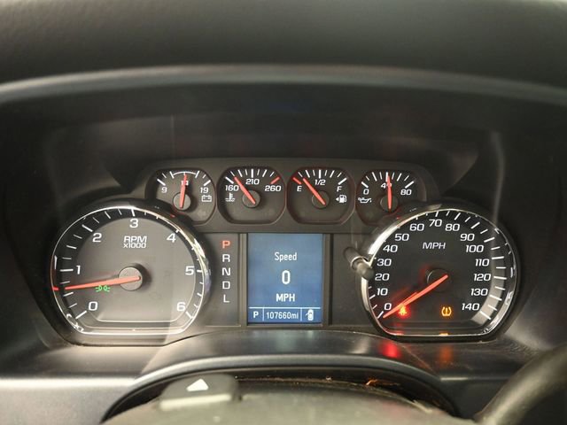 Used 2018 Chevrolet Silverado 1500 Custom w/ Custom Value Package image 12