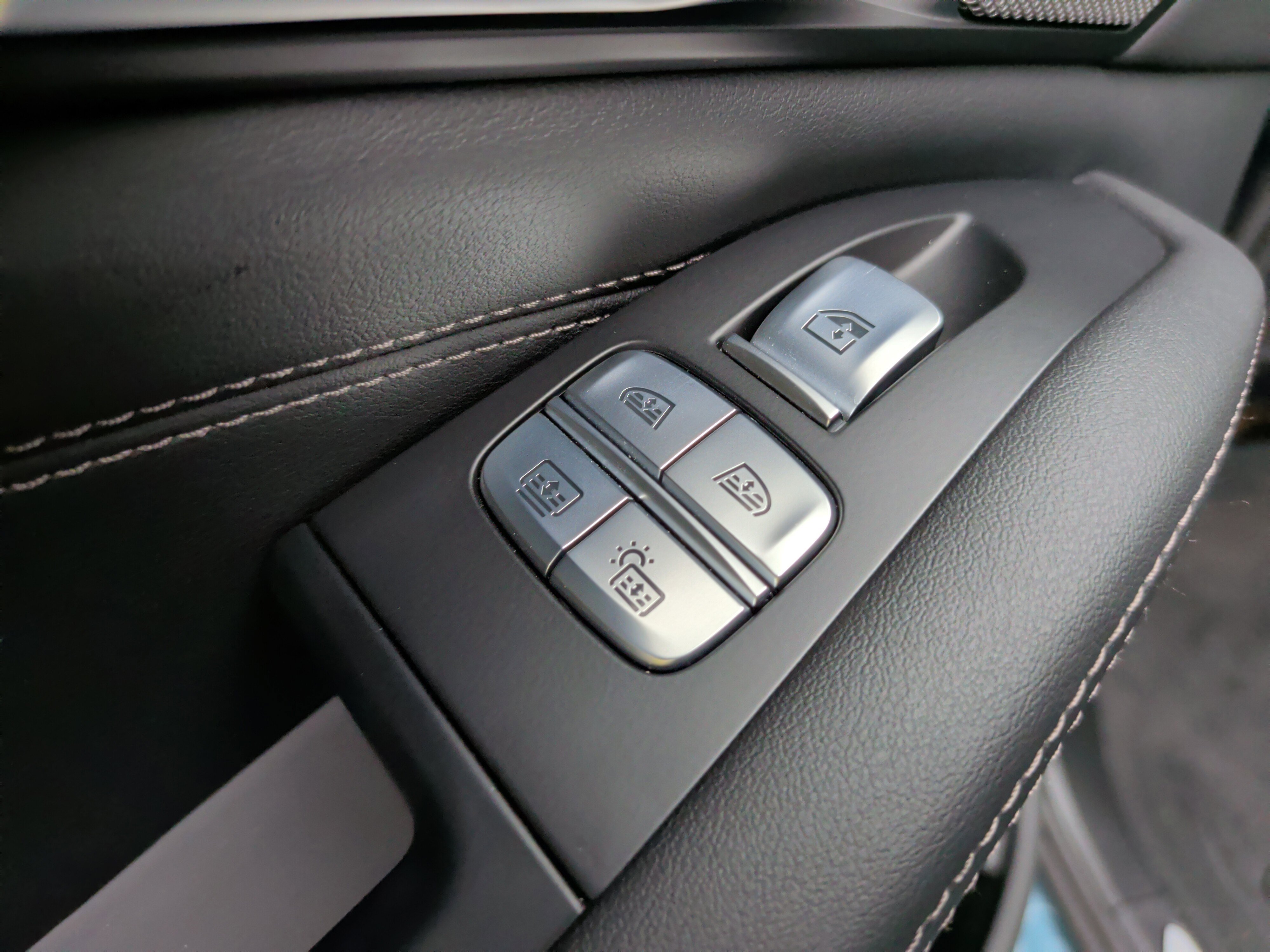 Certified 2024 BMW X7 xDrive40i image 39