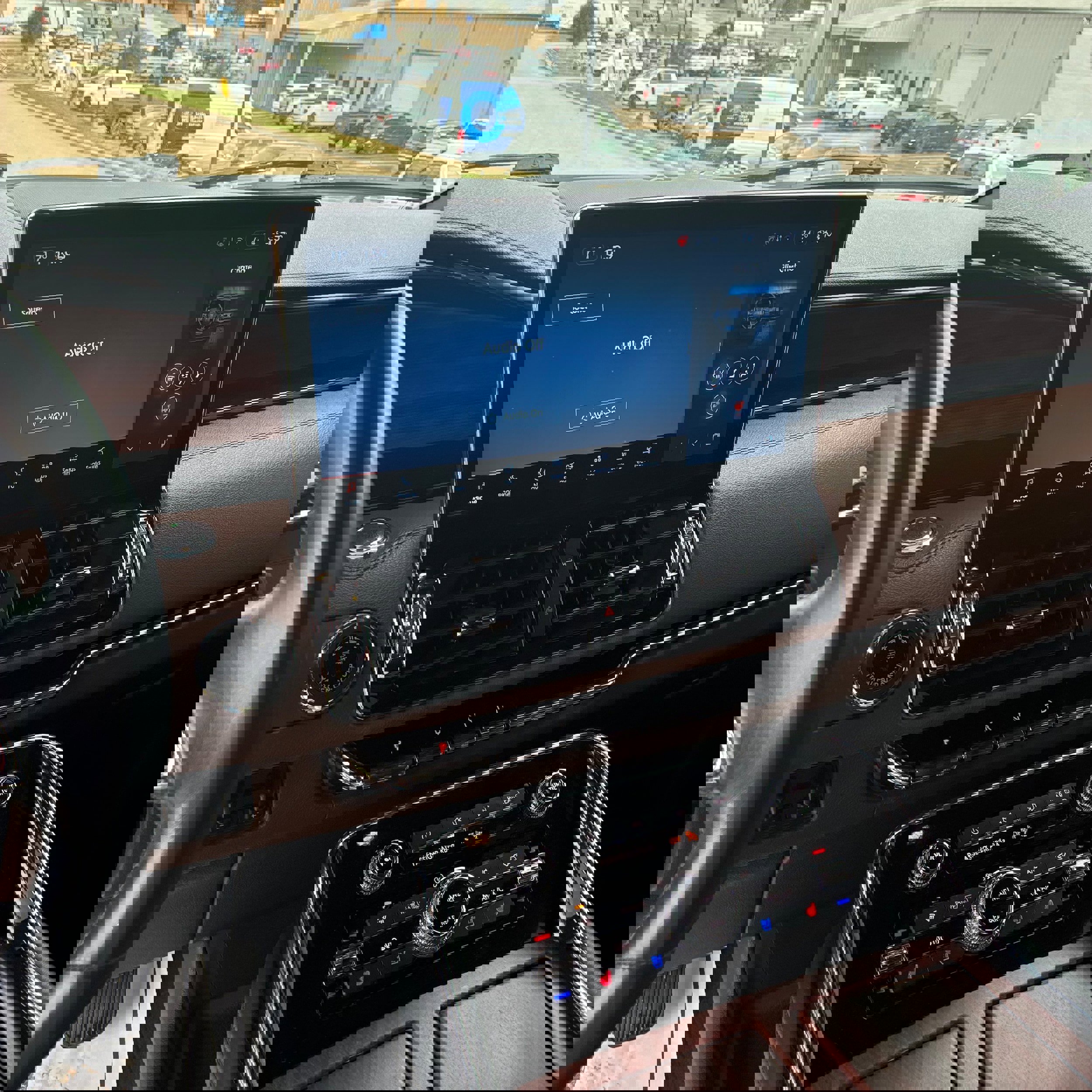 Used 2023 Lincoln Navigator L Reserve image 17