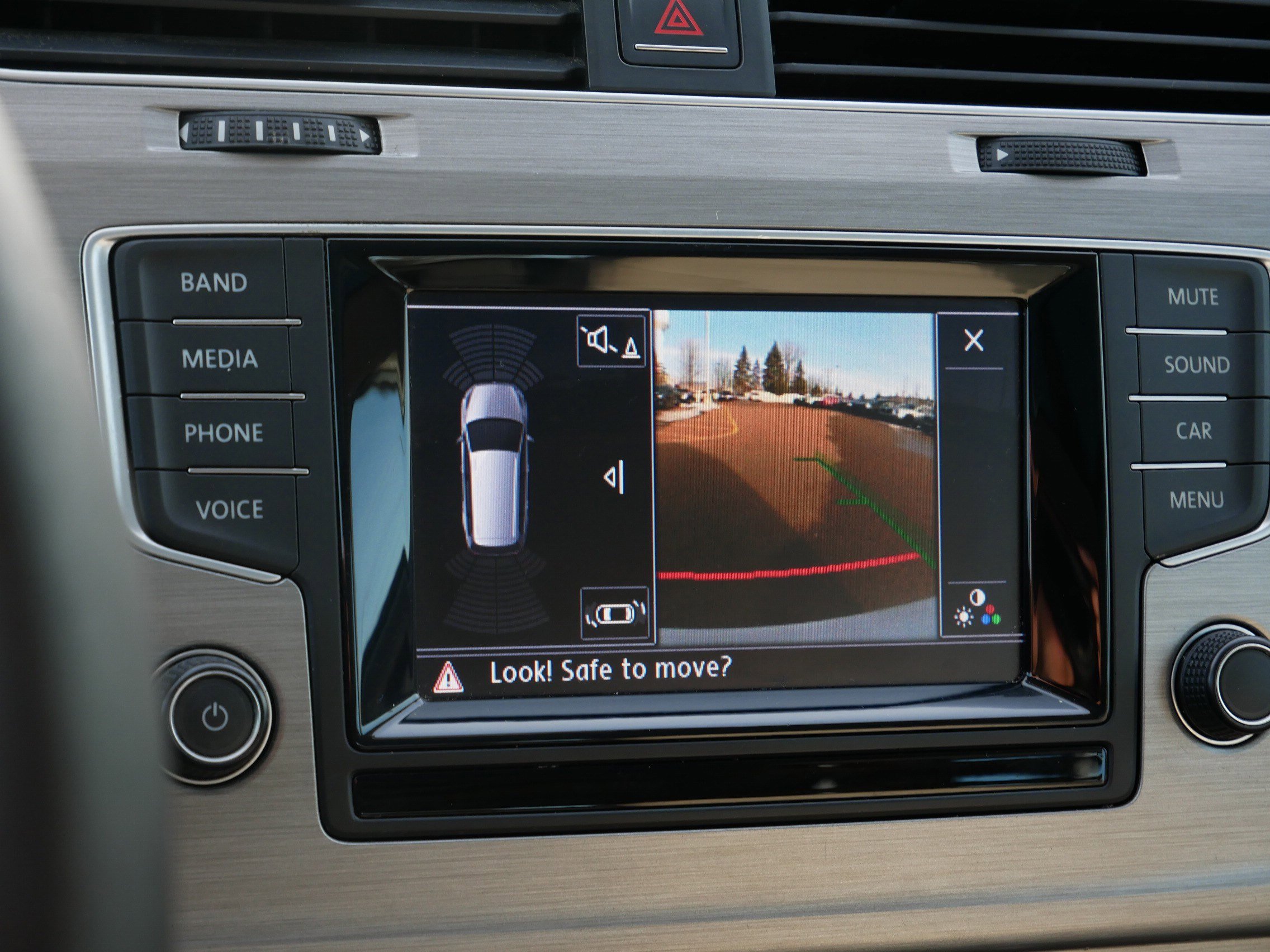 Used 2015 Volkswagen Golf SE image 27