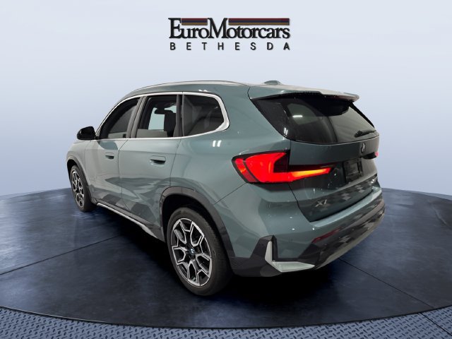 Used 2023 BMW X1 xDrive28i w/ Convenience Package AWD/4WD image 3