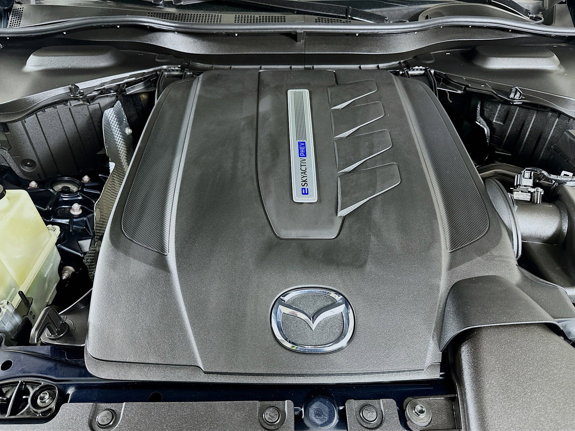 Used 2025 MAZDA CX-90 Plug-In Hybrid w/Premium Sport AWD/4WD image 37