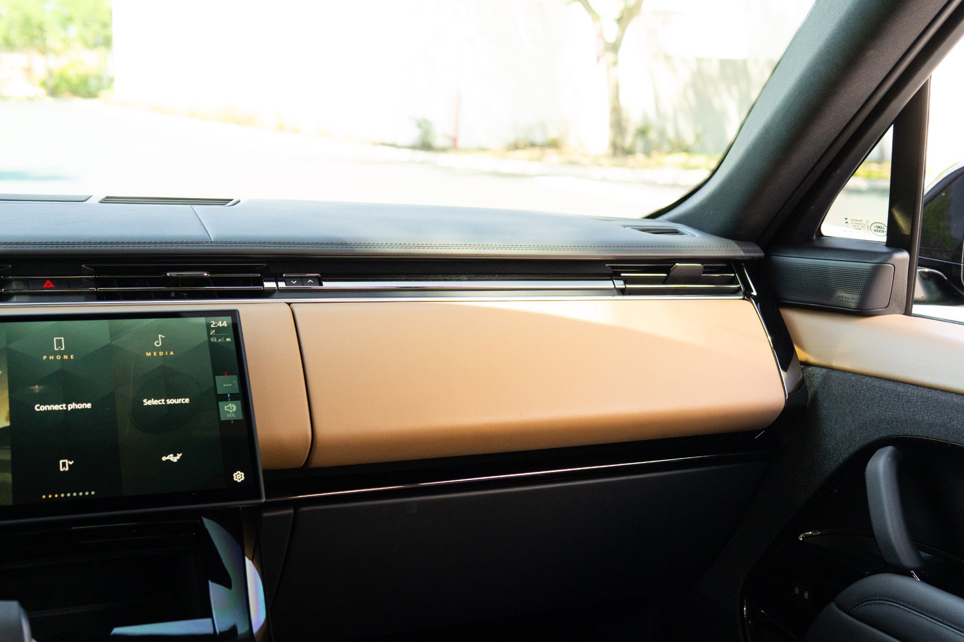 Used 2025 Land Rover Range Rover Sport Dynamic SE AWD/4WD image 46