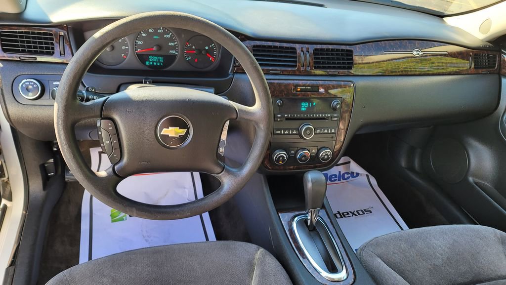 Used 2014 Chevrolet Impala LS image 24