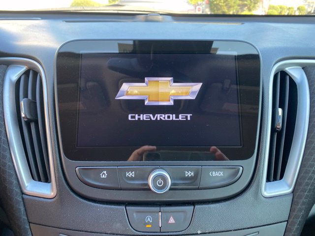 Used 2024 Chevrolet Malibu LT FWD image 18