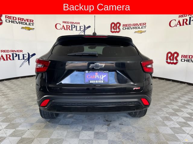 Used 2024 Chevrolet Trax RS w/ Sunroof Package FWD image 7