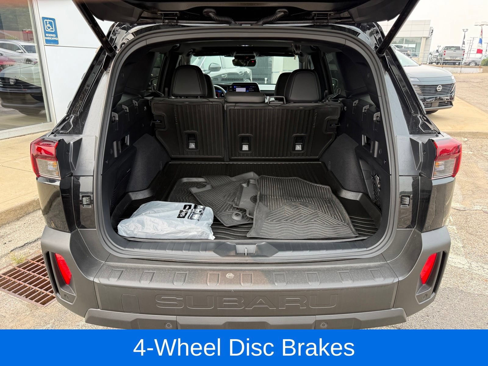 Used 2026 Subaru Outback Limited AWD/4WD image 40