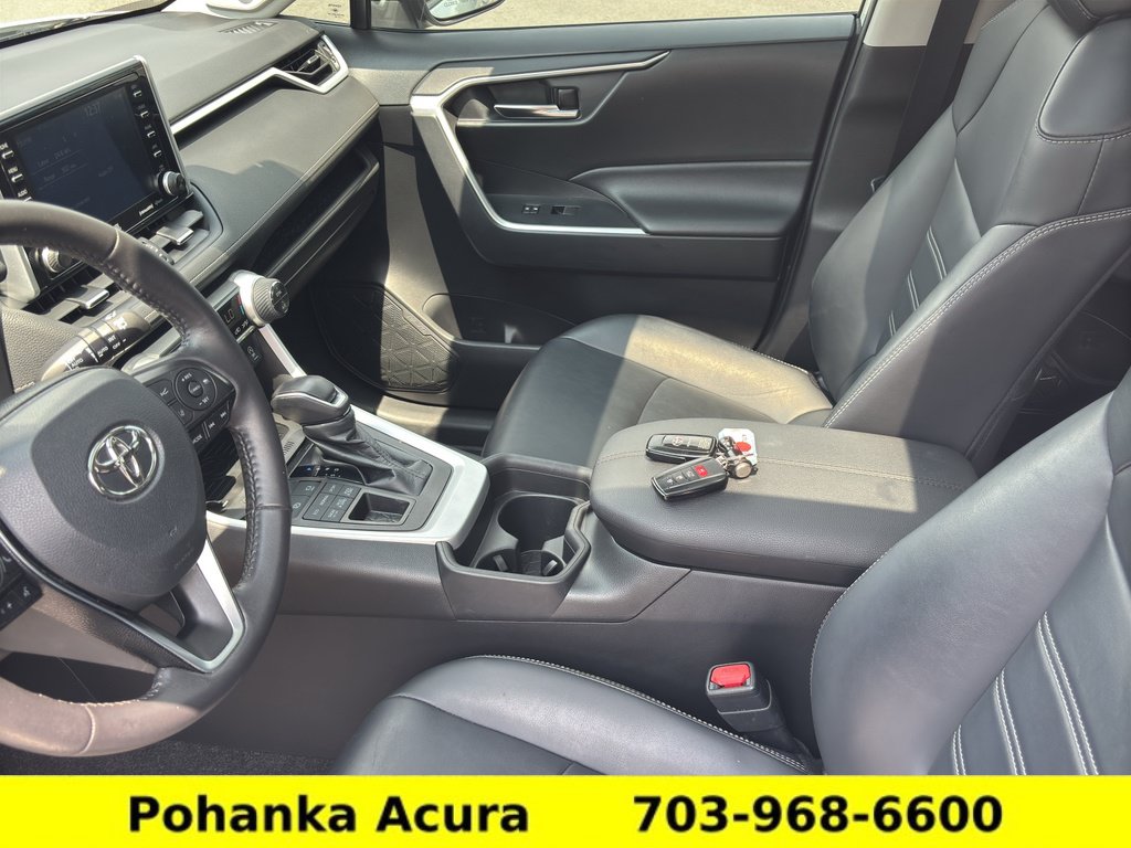 Used 2021 Toyota RAV4 XLE Premium AWD/4WD image 22