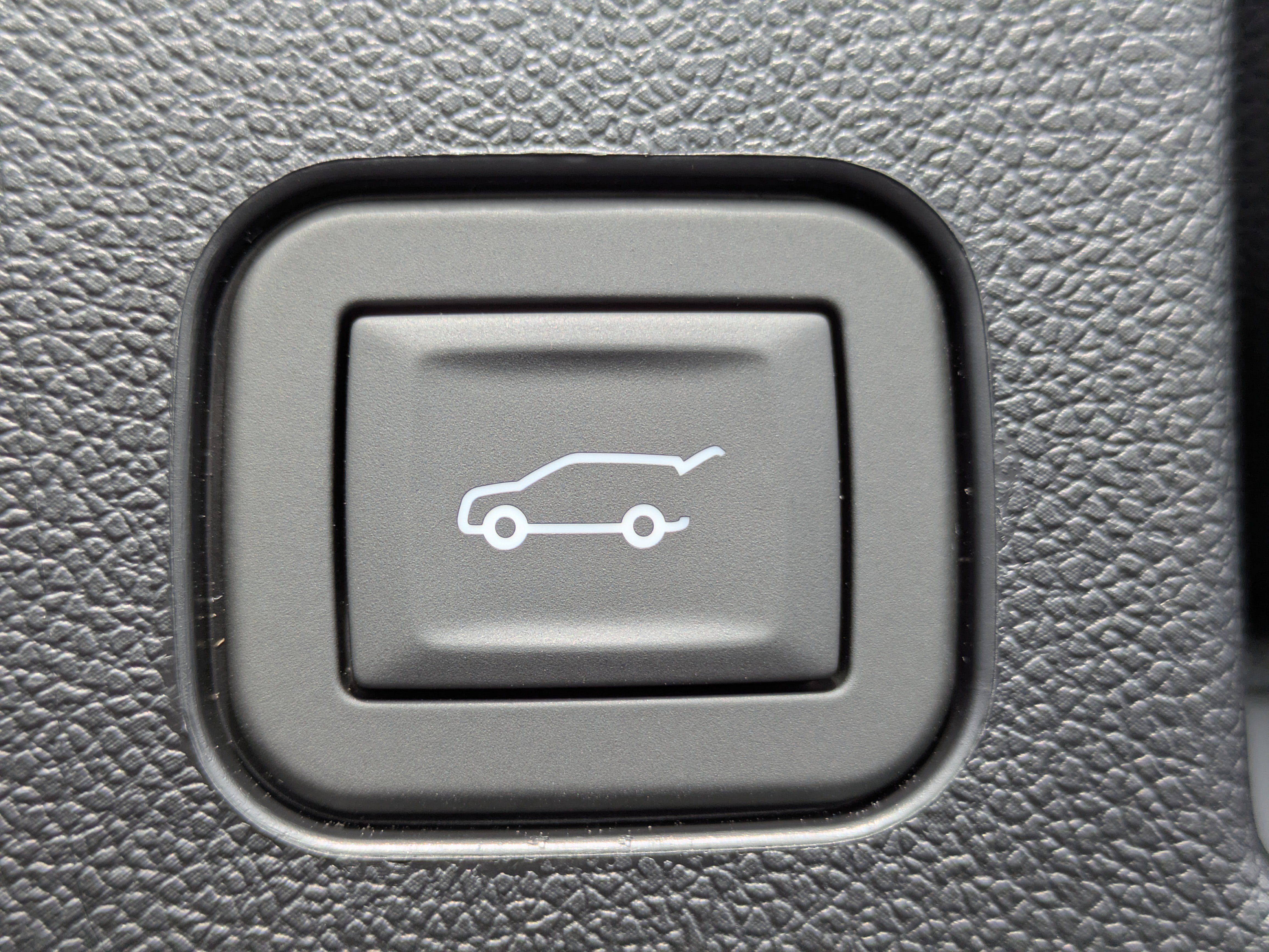 New 2026 Chevrolet Equinox EV RS image 8