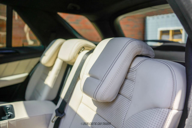 Used 2015 Mercedes-Benz ML 63 AMG 4MATIC image 28