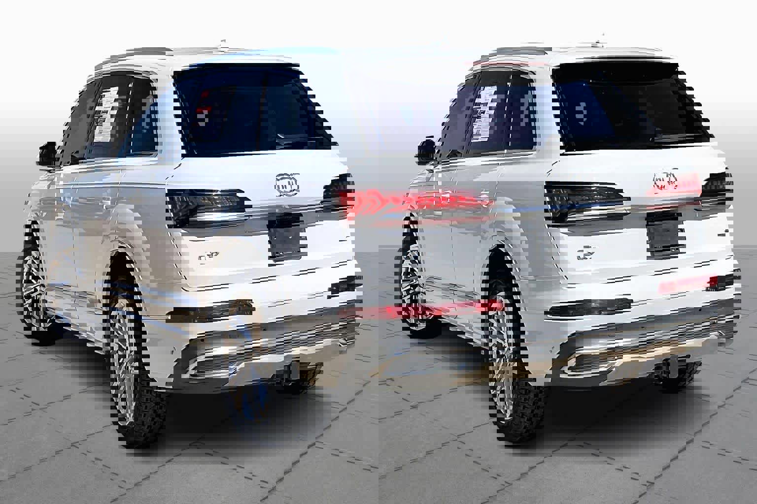 Used 2023 Audi Q7 Premium Plus w/ Premium Plus Package image 12