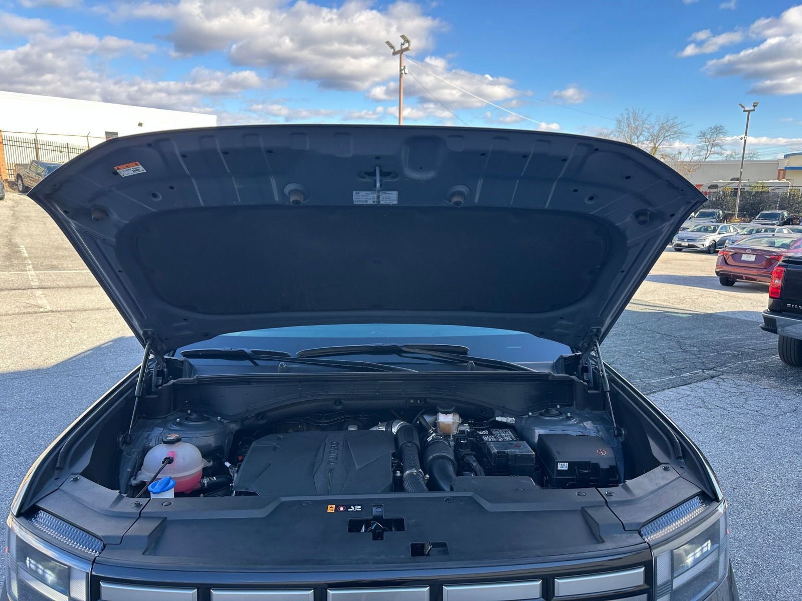 Used 2025 Hyundai Santa Fe SEL image 31