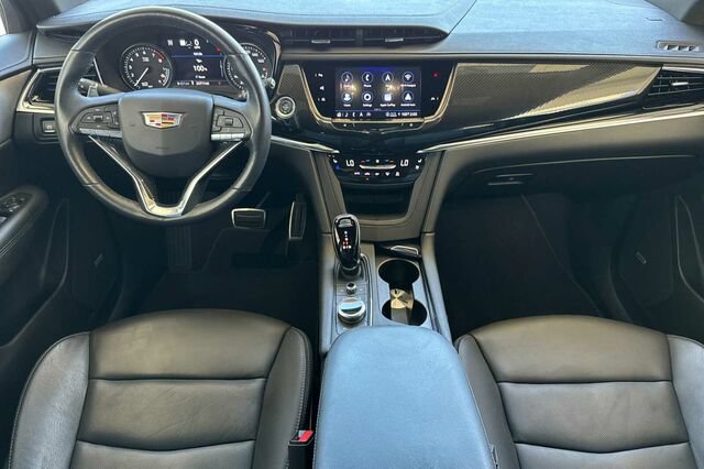 Certified 2024 Cadillac XT6 Sport w/ Technology Package AWD/4WD image 13