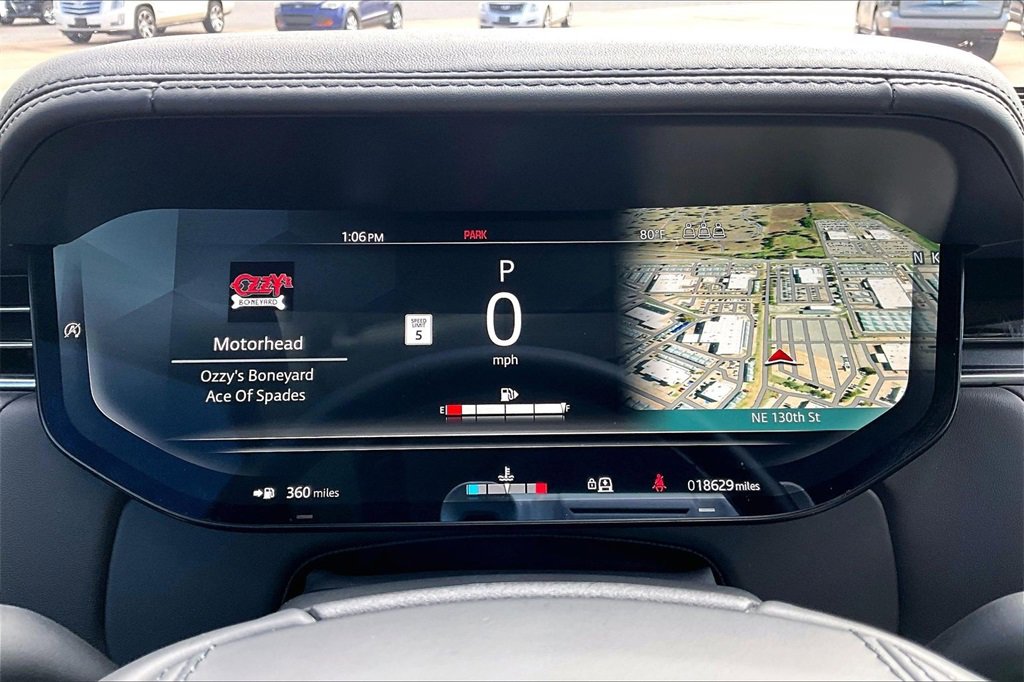 Used 2023 Land Rover Range Rover First Edition image 22