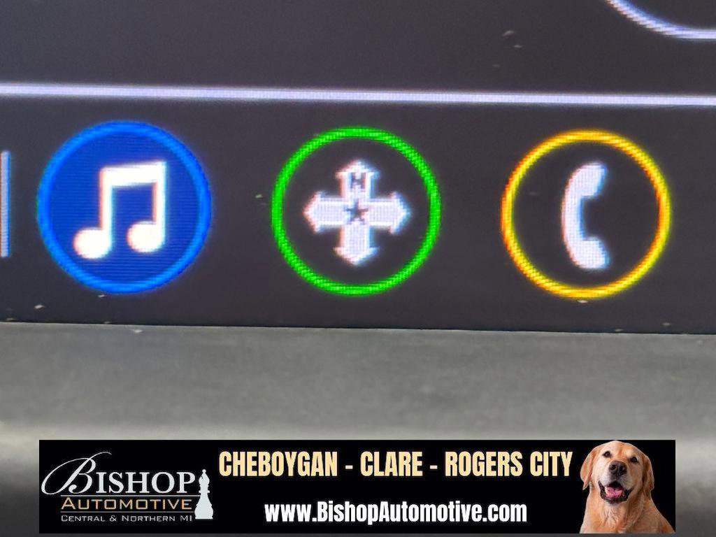 Used 2020 Chevrolet Silverado 1500 RST w/ RST Value Package image 24