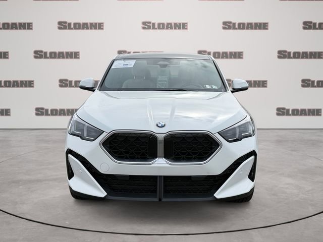 Certified 2025 BMW X2 xDrive28i image 8