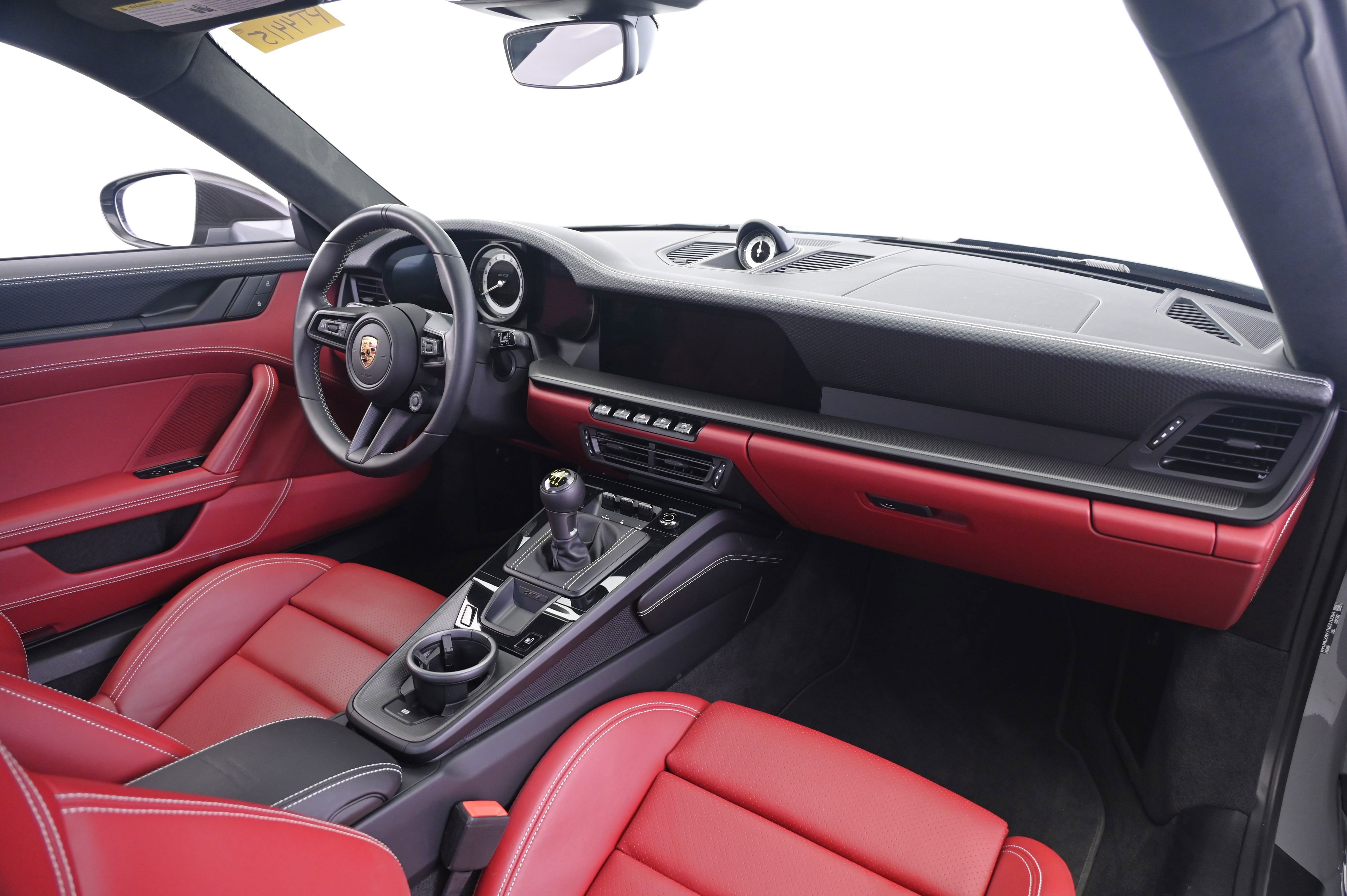 Used 2022 Porsche 911 GT3 image 25